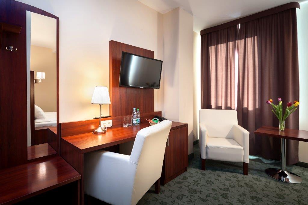 Hotel Mlyn لوبلين المظهر الخارجي الصورة